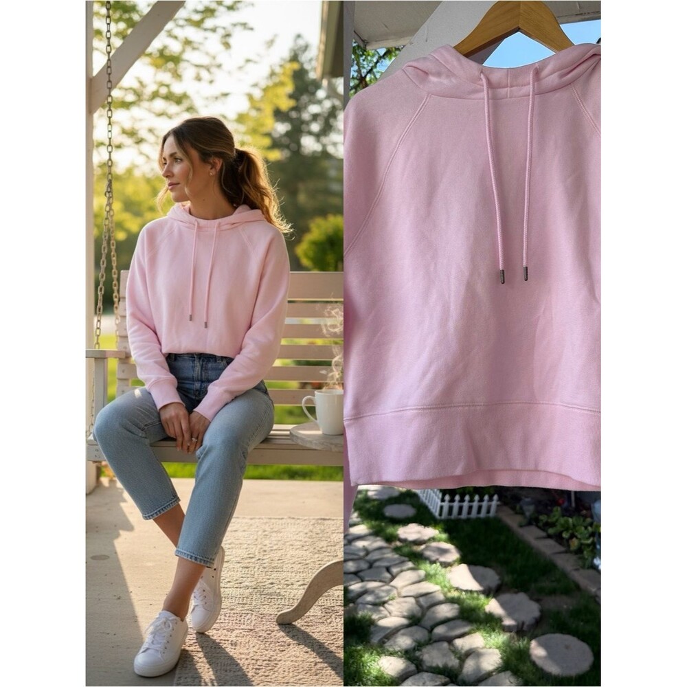 NWT Universal Thread Light Pink Cropped Hoodie Sweatshirt Medium